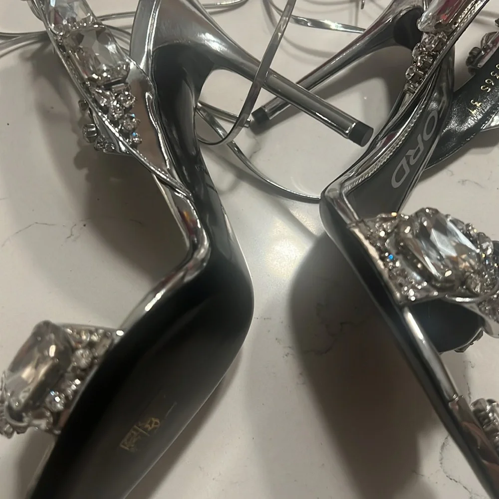 TOM FORD Metallic Crystal Ankle-Tie Sandals BRAND NEW Never WORN - Picture 3 of 4